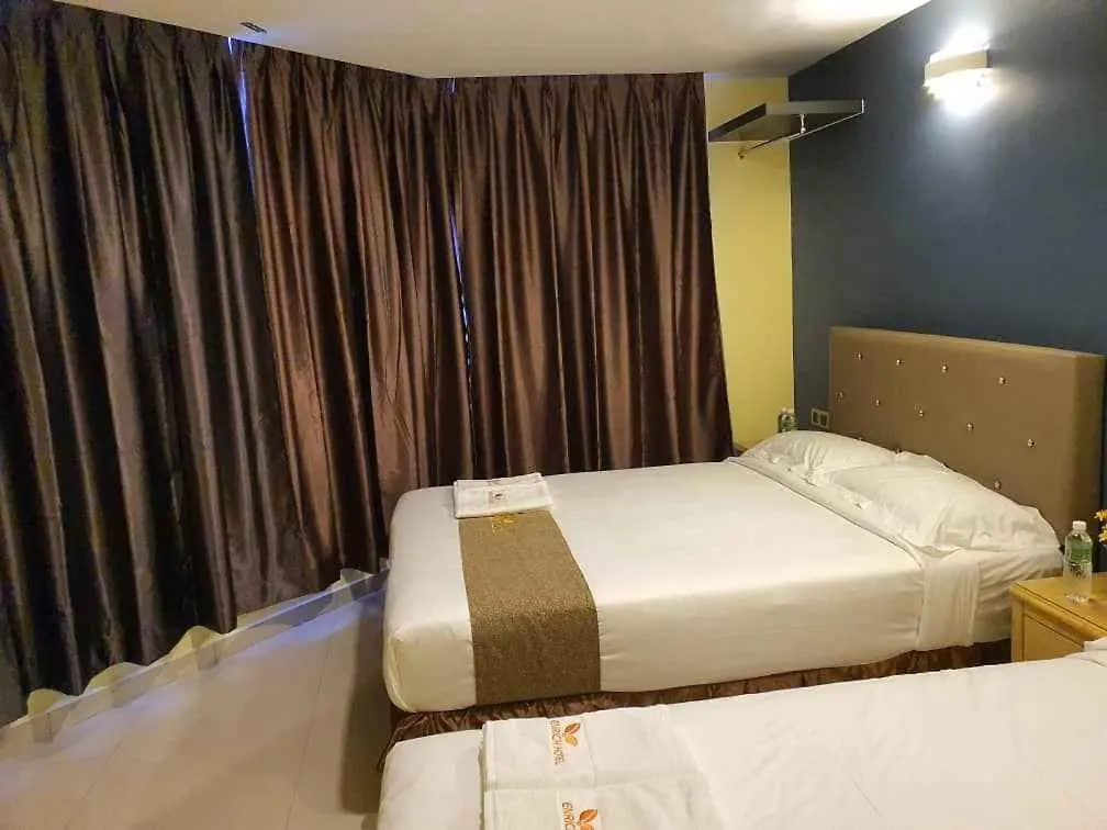 Enrich Hotel Setia Alam By Ubook Shah Alam